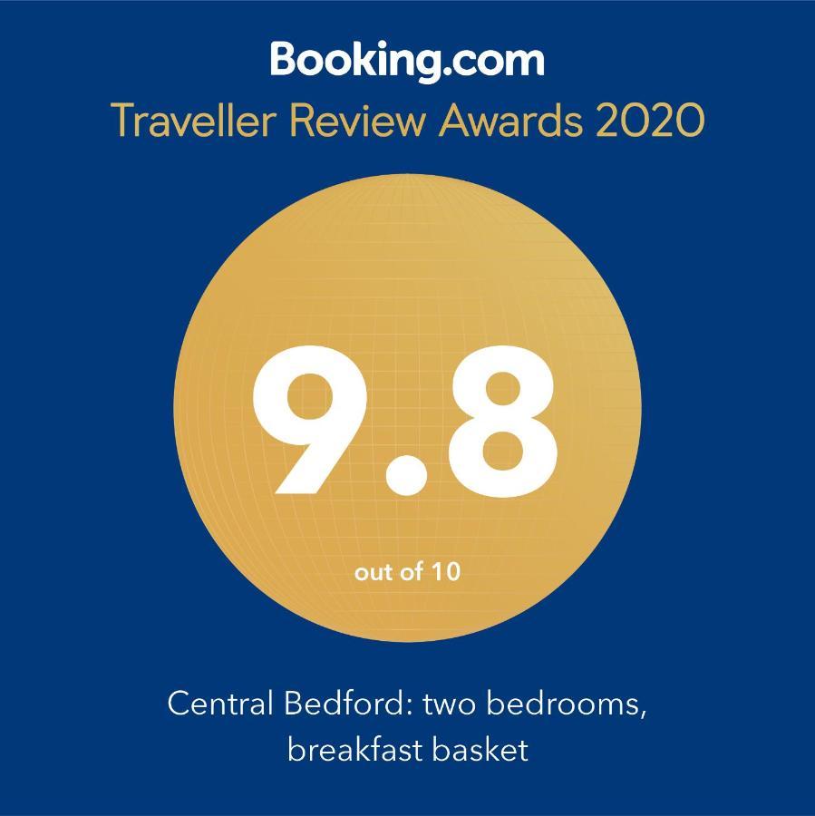 Central Bedford: Two Bedrooms, Breakfast Basket 外观 照片